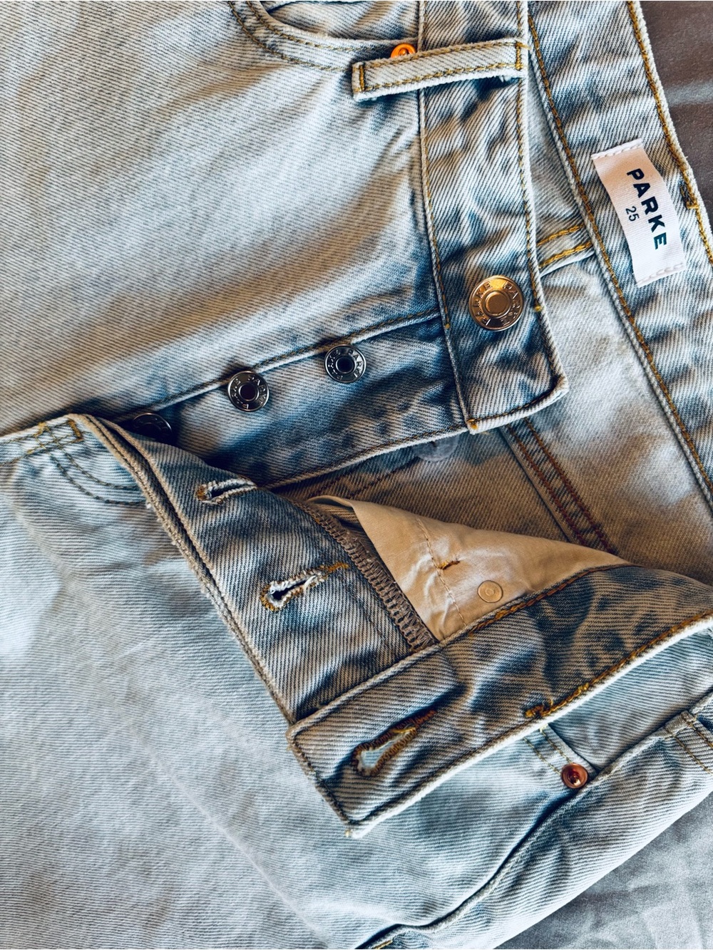 PARKE Button Fly Light Blue Straight-Leg Jeans w Raw Edge Frayed Hem - Picture 7 of 16